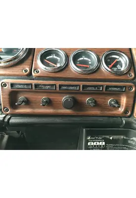Freightliner CLASSIC XL Dash Assembly