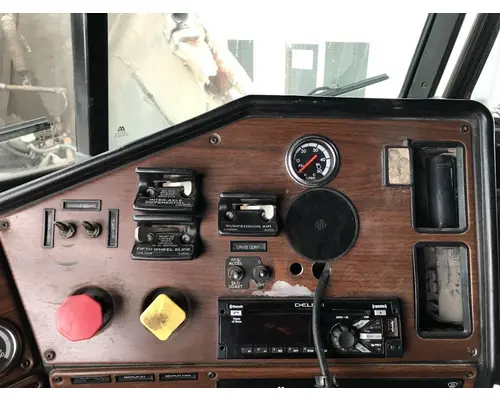 Freightliner CLASSIC XL Dash Assembly
