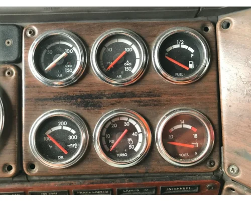 Freightliner CLASSIC XL Dash Assembly