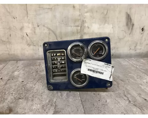 Freightliner CLASSIC XL Dash Assembly