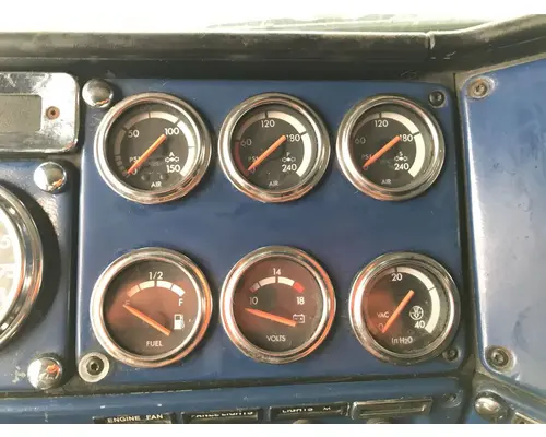 Freightliner CLASSIC XL Dash Assembly