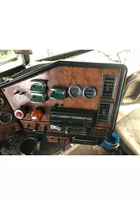 Freightliner CLASSIC XL Dash Assembly