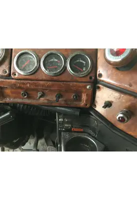 Freightliner CLASSIC XL Dash Assembly