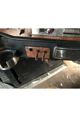 Freightliner CLASSIC XL Dash Assembly