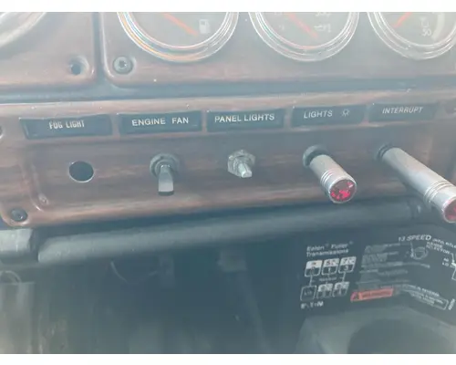 Freightliner CLASSIC XL Dash Assembly