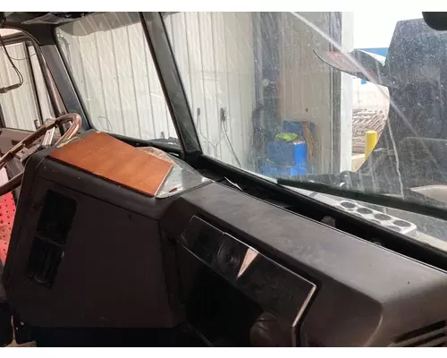 Freightliner CLASSIC XL Dash Assembly