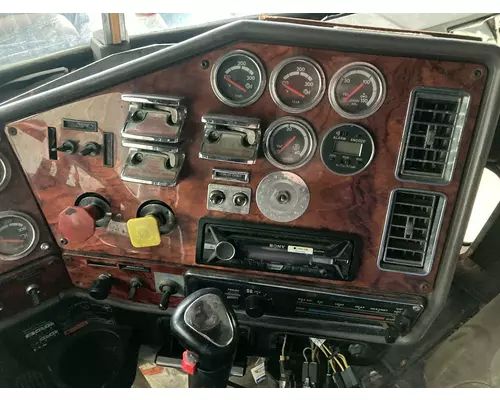 Freightliner CLASSIC XL Dash Assembly