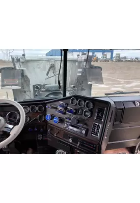 Freightliner CLASSIC XL Dash Assembly