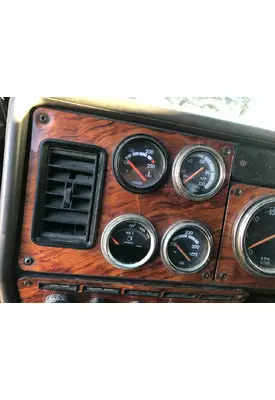 Freightliner CLASSIC XL Dash Panel