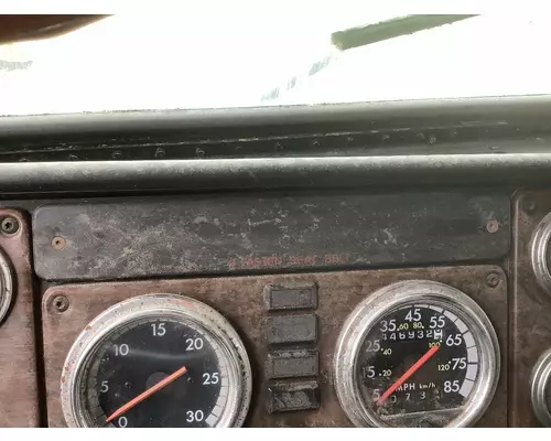 Freightliner CLASSIC XL Dash Panel