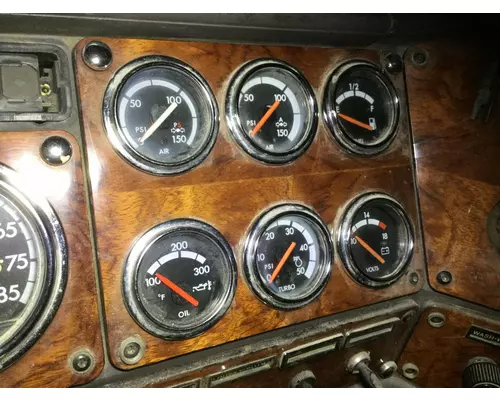 Freightliner CLASSIC XL Dash Panel