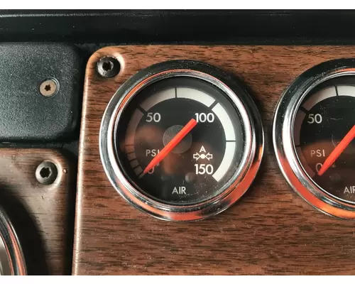 Freightliner CLASSIC XL Dash Panel