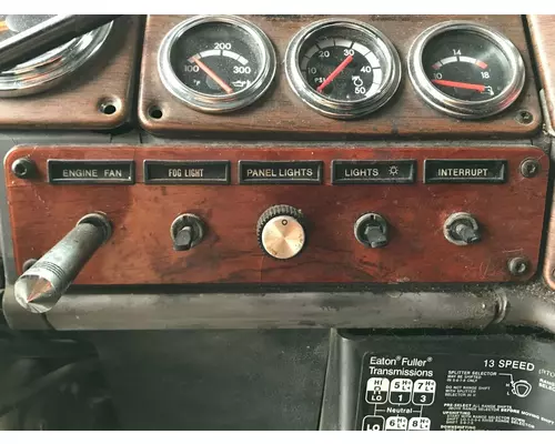 Freightliner CLASSIC XL Dash Panel