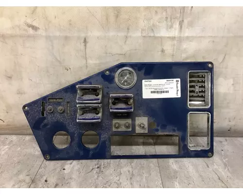 Freightliner CLASSIC XL Dash Panel