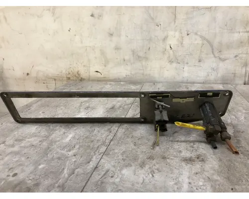 Freightliner CLASSIC XL Dash Panel