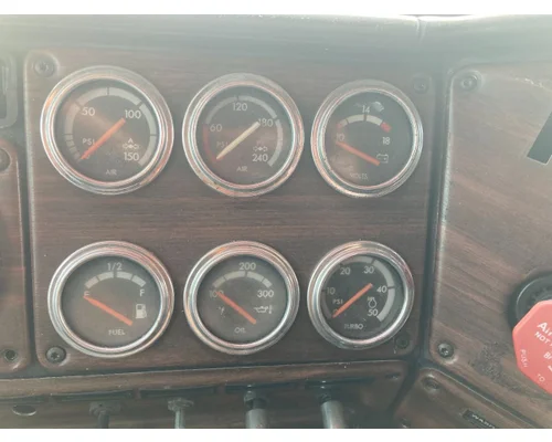 Freightliner CLASSIC XL Dash Panel