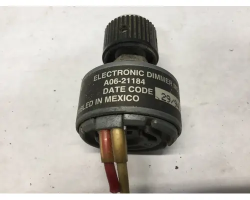 Freightliner CLASSIC XL DashConsole Switch