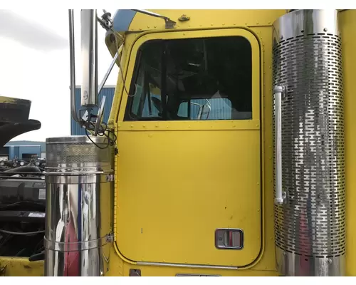 Freightliner CLASSIC XL Door Assembly, Front