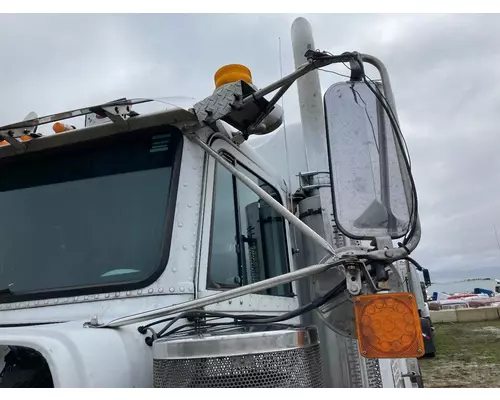 Freightliner CLASSIC XL Door Mirror