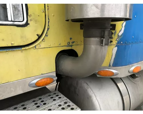 Freightliner CLASSIC XL Exhaust Assembly