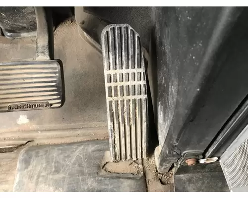 Freightliner CLASSIC XL Foot Control , Pedal