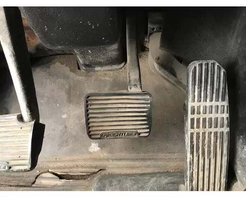 Freightliner CLASSIC XL Foot Control , Pedal