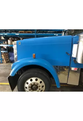 Freightliner CLASSIC XL Hood