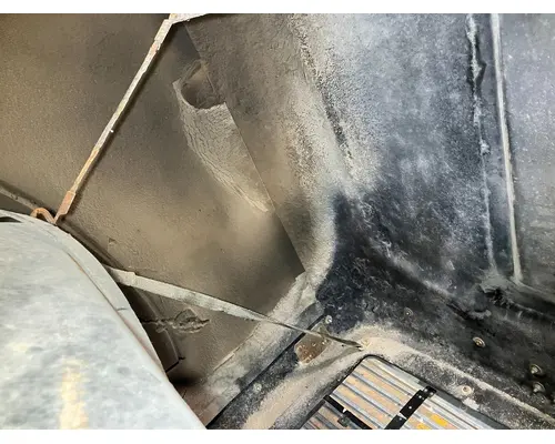 Freightliner CLASSIC XL Hood