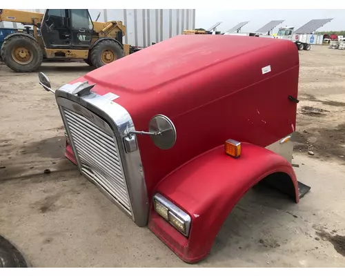 Freightliner CLASSIC XL Hood