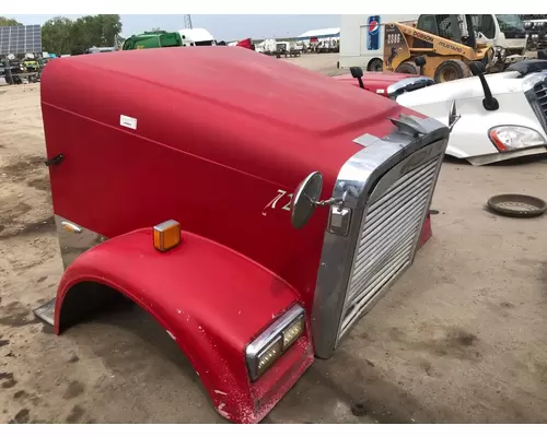 Freightliner CLASSIC XL Hood