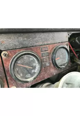 Freightliner CLASSIC XL Instrument Cluster