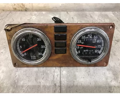 Freightliner CLASSIC XL Instrument Cluster