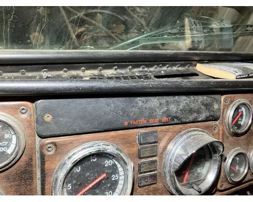 Freightliner CLASSIC XL Lighting, Misc.