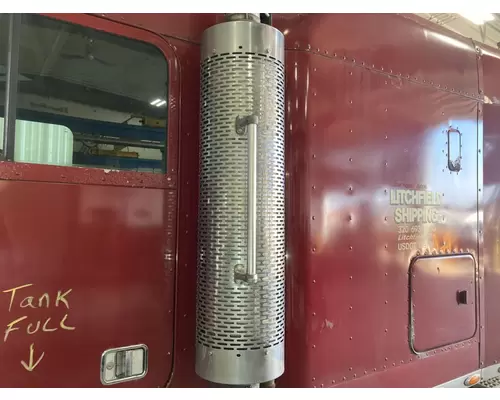 Freightliner CLASSIC XL Muffler Shield