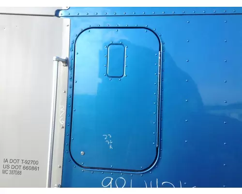 Freightliner CLASSIC XL Sleeper Door