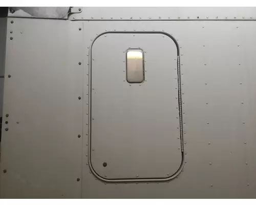 Freightliner CLASSIC XL Sleeper Door
