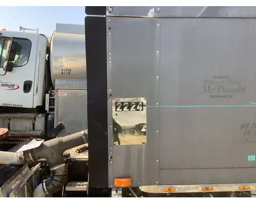 Freightliner CLASSIC XL Sleeper Fairing