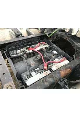 Freightliner COLUMBIA 112 Battery Box