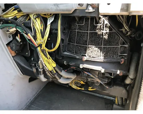 Freightliner COLUMBIA 112 Body, Misc. Parts