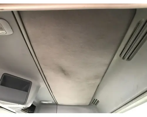 Freightliner COLUMBIA 112 Body, Misc. Parts