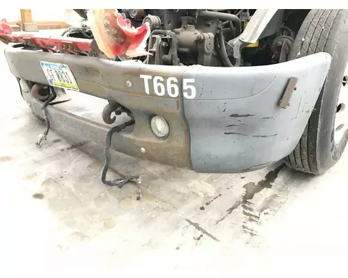 Freightliner COLUMBIA 112 Bumper Assembly, Front