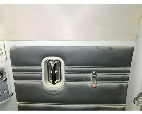 Freightliner COLUMBIA 112 Cab Misc. Interior Parts