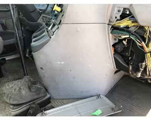 Freightliner COLUMBIA 112 Dash Assembly