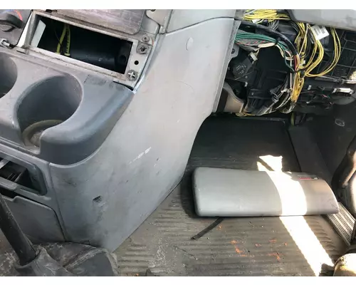 Freightliner COLUMBIA 112 Dash Assembly