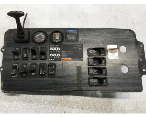 Freightliner COLUMBIA 112 Dash Assembly