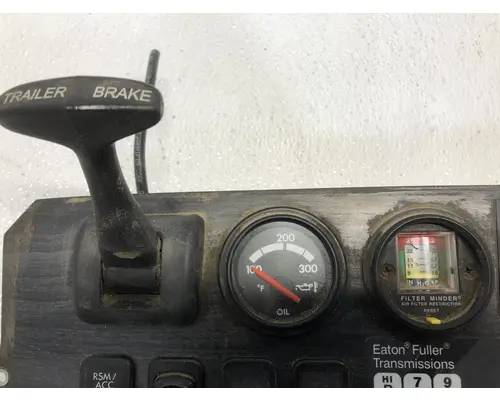Freightliner COLUMBIA 112 Dash Assembly
