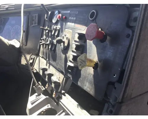 Freightliner COLUMBIA 112 Dash Assembly