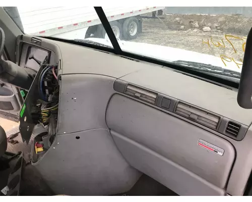 Freightliner COLUMBIA 112 Dash Assembly