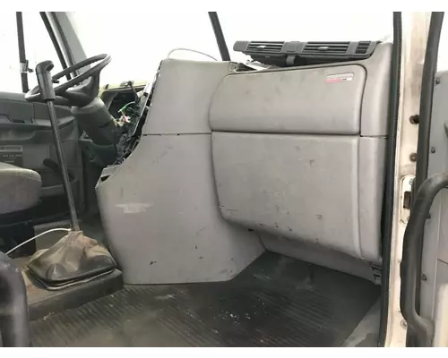 Freightliner COLUMBIA 112 Dash Assembly