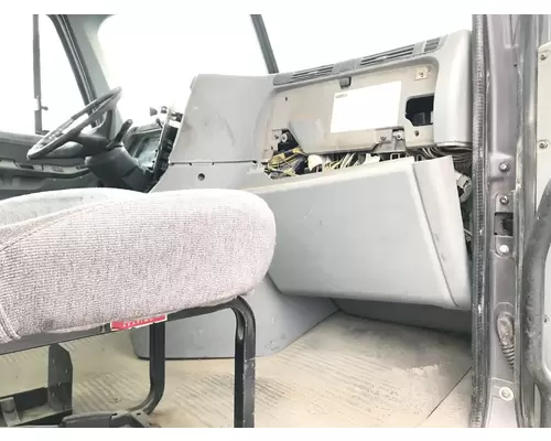 Freightliner COLUMBIA 112 Dash Assembly